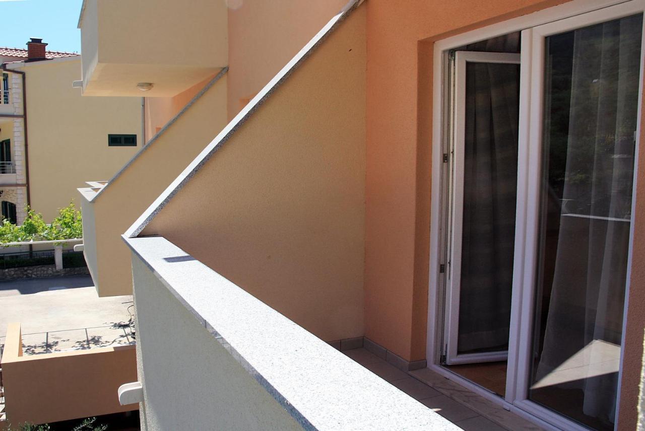 Apartments And Rooms By The Sea Tucepi, Makarska - 6058 Екстер'єр фото